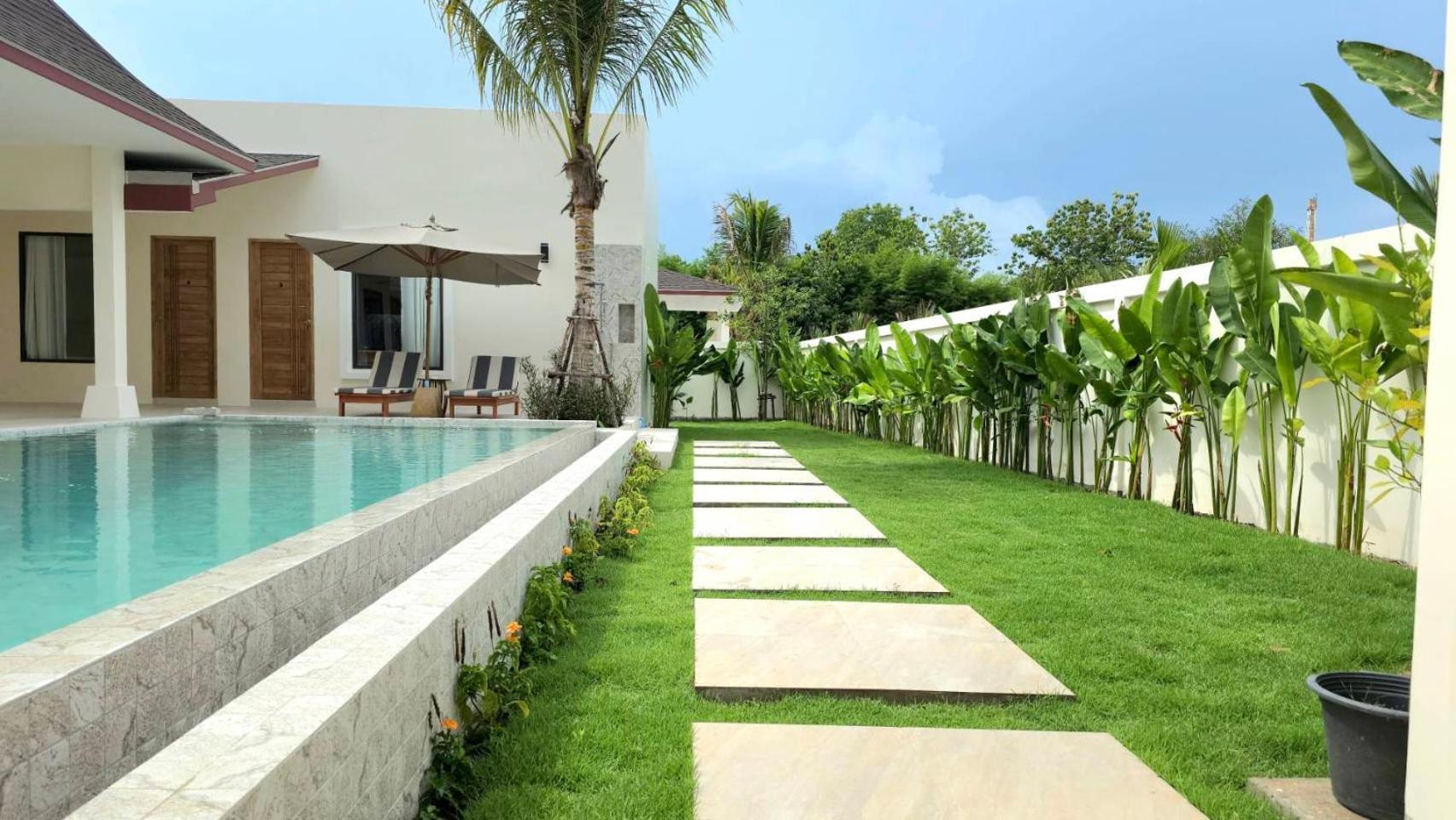 Lespalm Taraburi Pool Sha